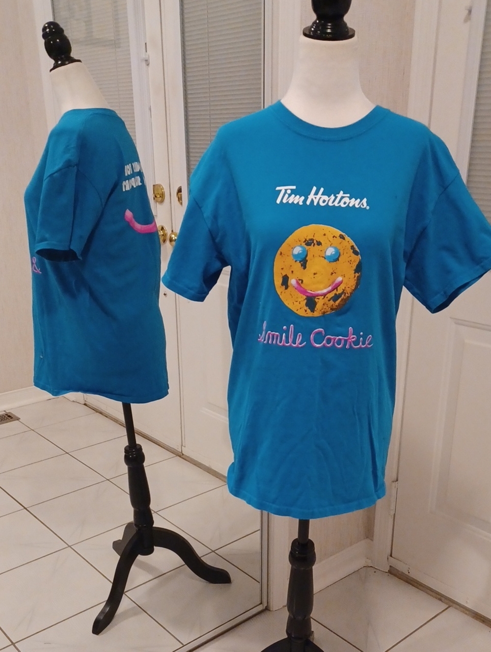 4/$30 Blue "Smile Cookie" Tee - Size Medium